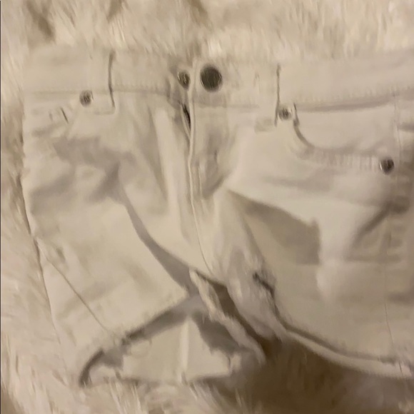 Shorts - Picture 8 of 8